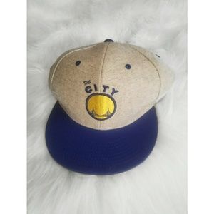 🆕️ Golden State Warriors Gray Grey Snapback Hat